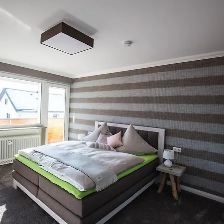 Heinrichs Daire Willingen (Upland)